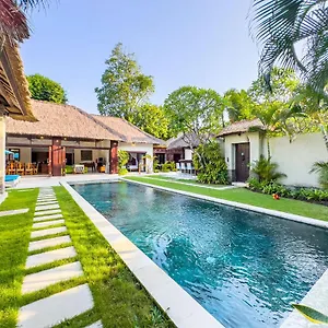  Villa Alore Managed By Bugis